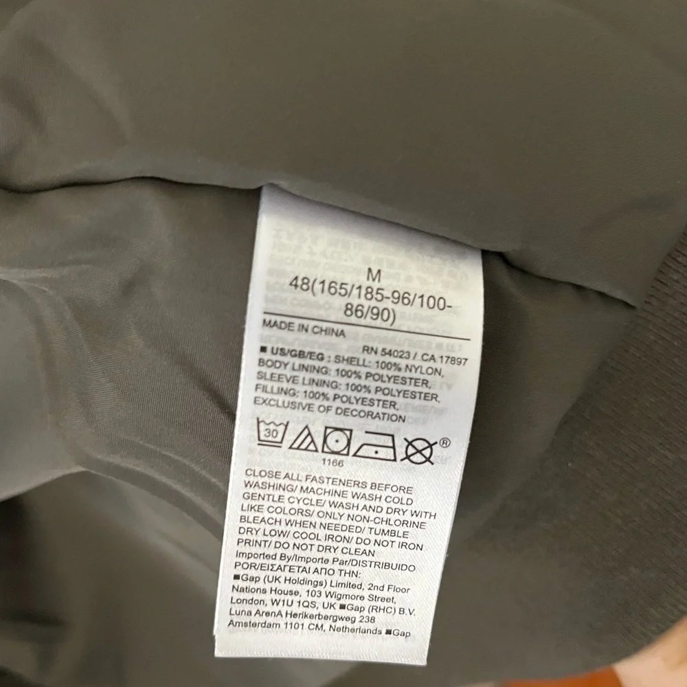 Gap bomber jacket size Medium - Picture 4 of 5